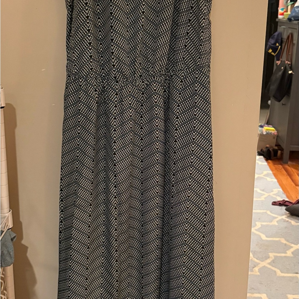Elegant Patterned Maxi Dress